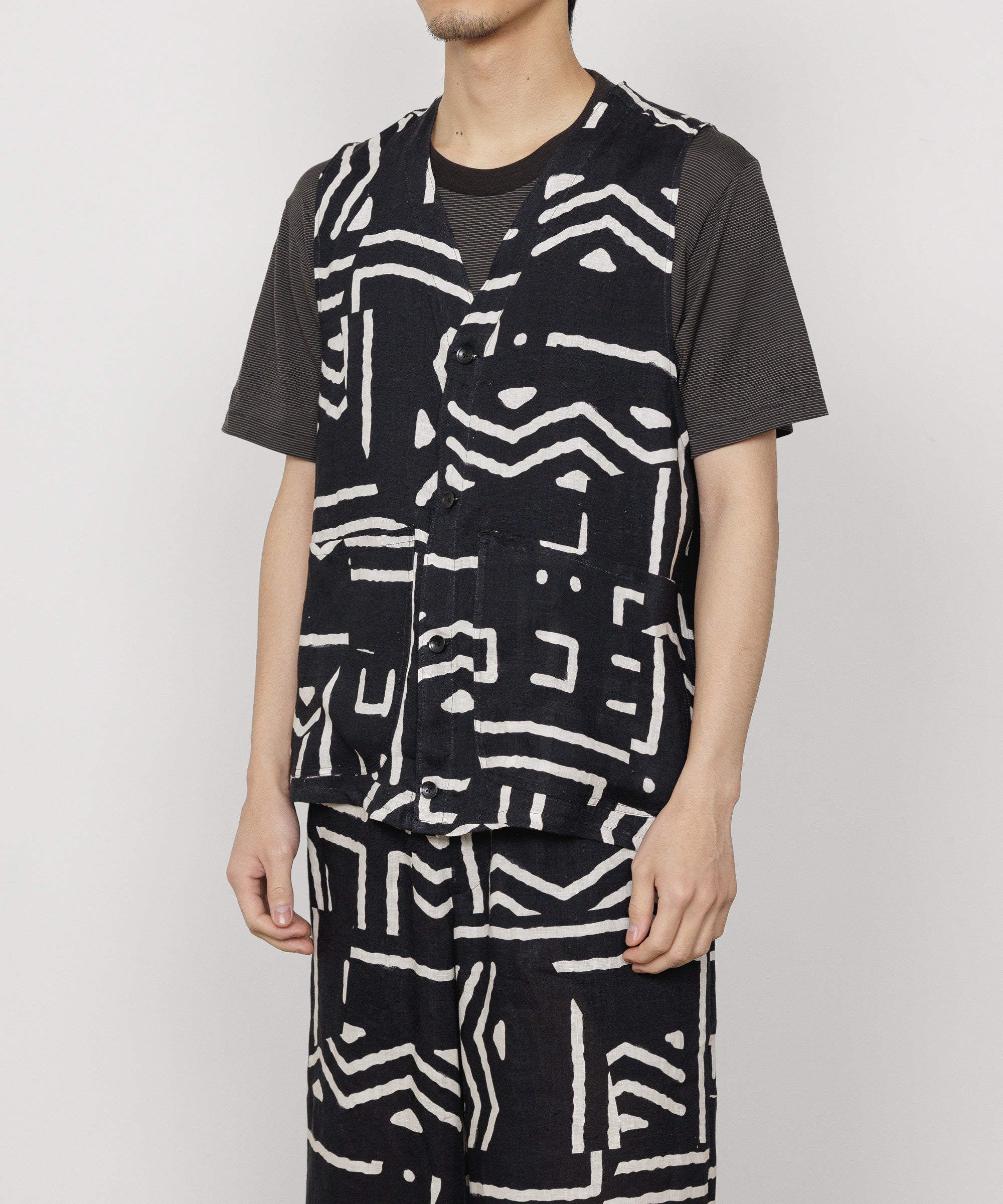 LINEN TROPICAL FIELDMAN VEST, Black x Ivory