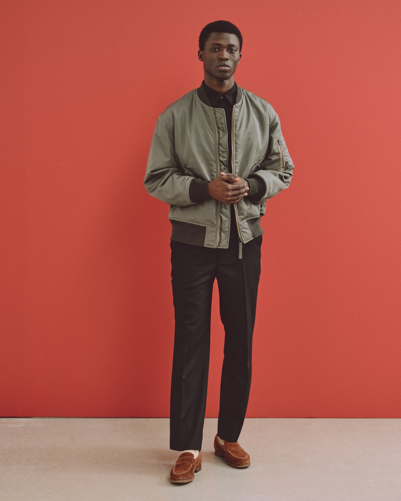 2/80 オーガニックウールフランネル / スリムストレートトラウザーズ, Black