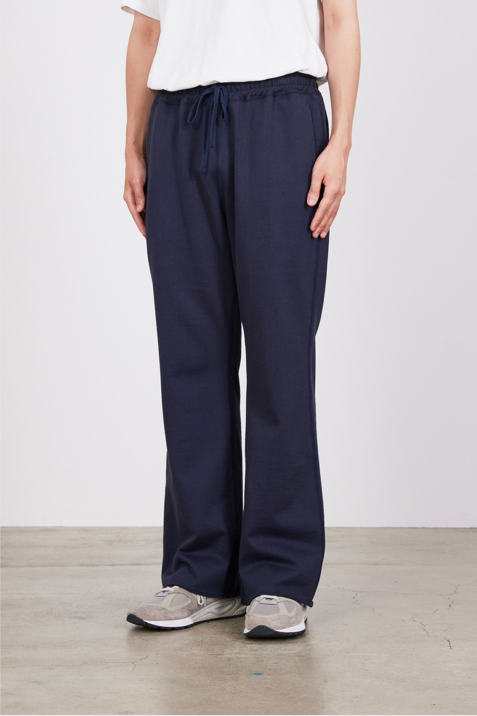 ORGANIC COTTON HEAVY FLEECE FLARED GYM PANTS, Navy