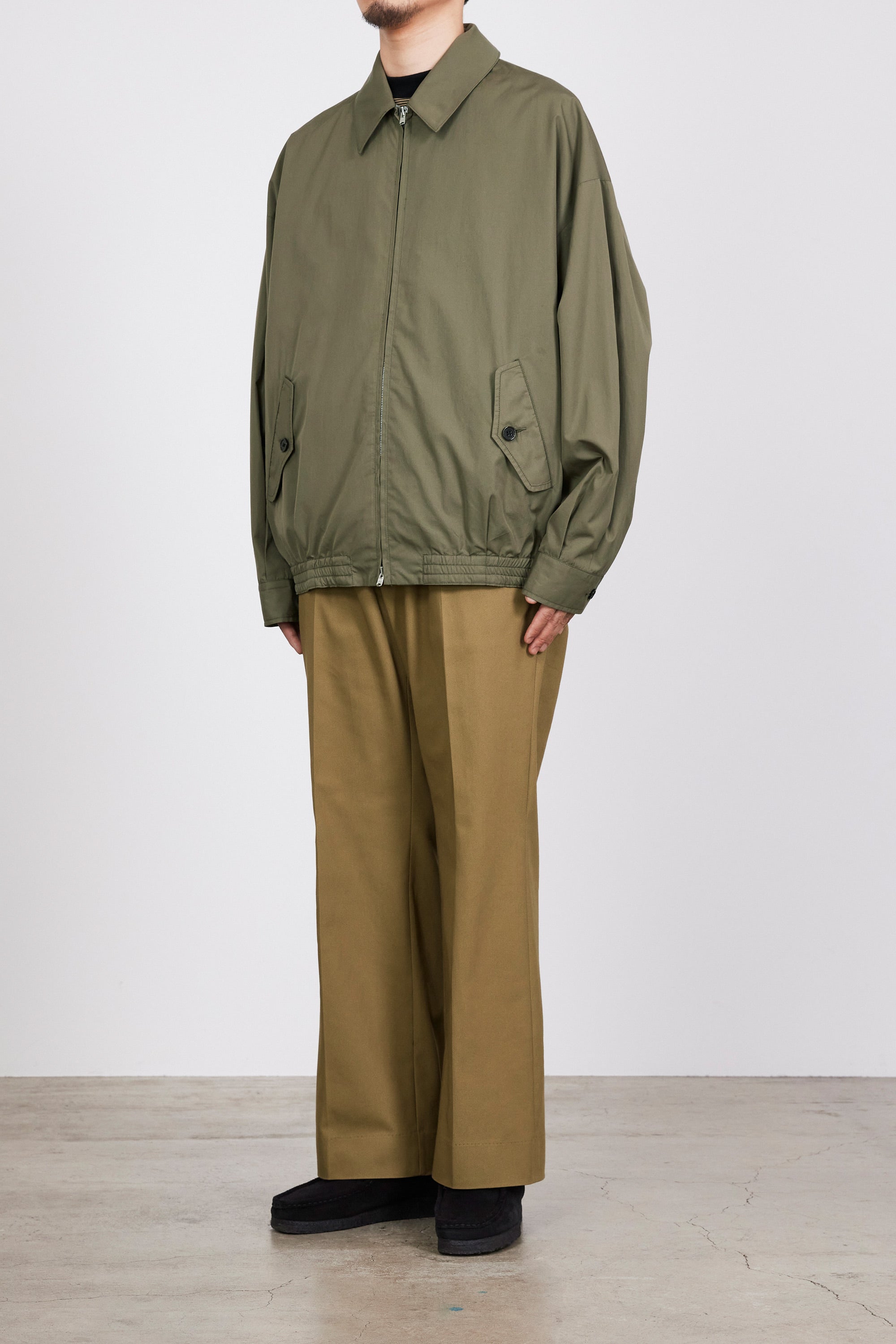 ORGANIC COTTON SURVIVAL CLOTH FLAT FRONT FLARED TROUSERS, Beige