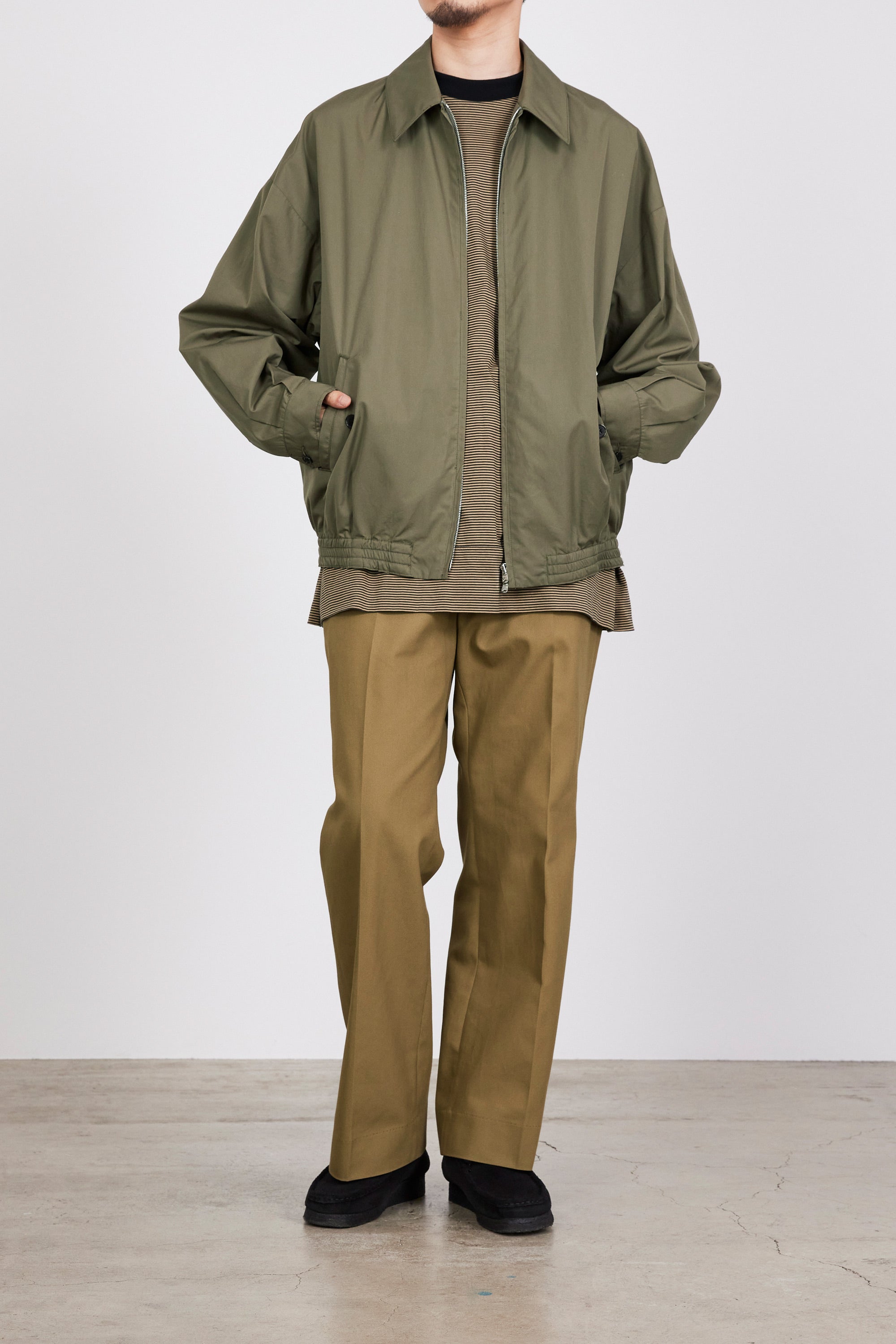 ORGANIC COTTON SURVIVAL CLOTH FLAT FRONT FLARED TROUSERS, Beige