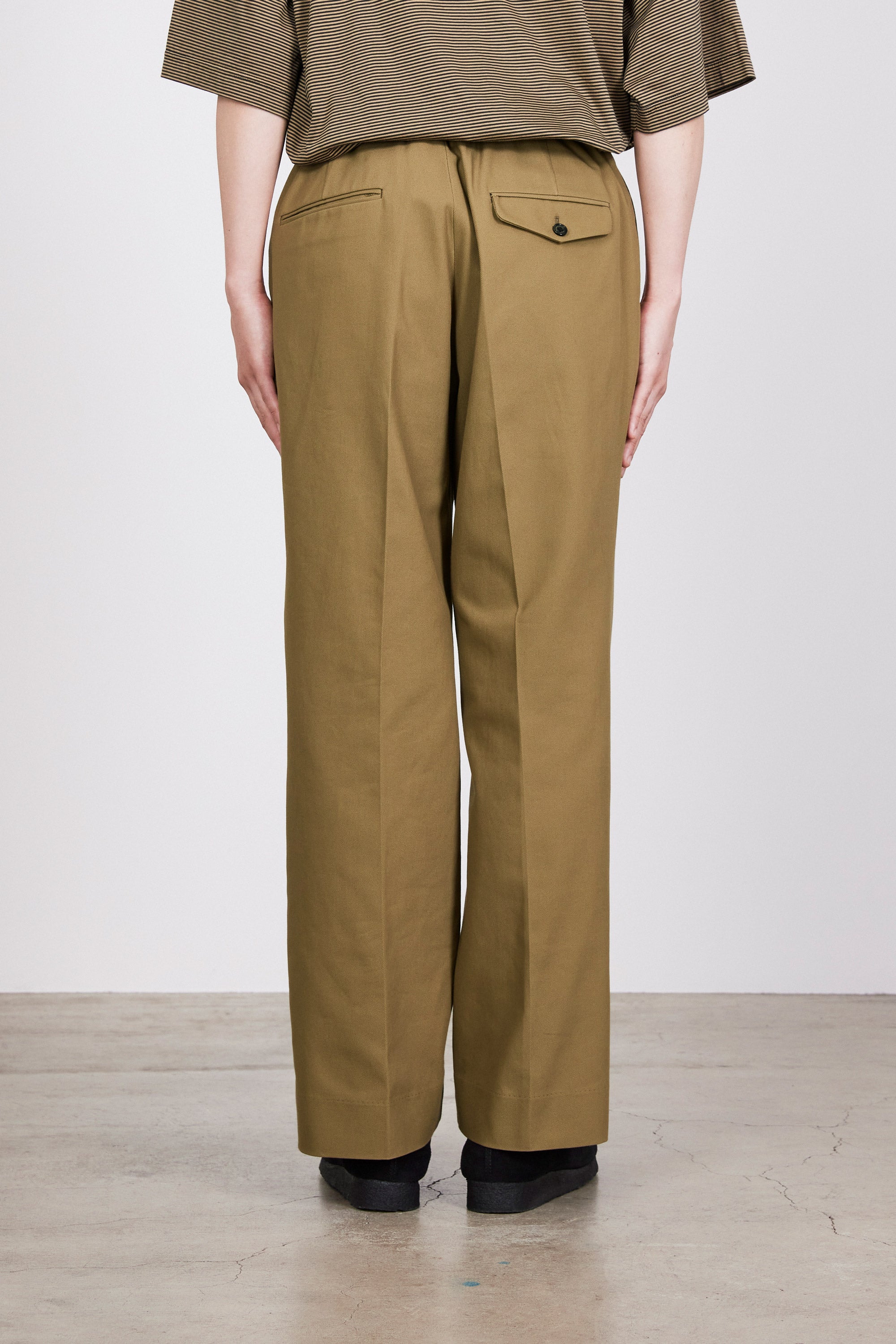 ORGANIC COTTON SURVIVAL CLOTH FLAT FRONT FLARED TROUSERS, Beige