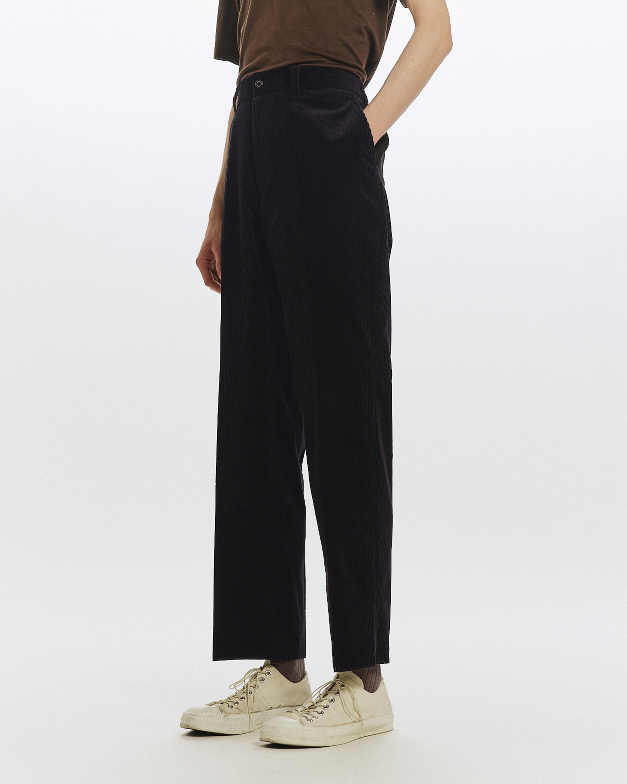 オーガニックコットン 6W コーデュロイ / フラットテーパードチノトラウザーズ, Black