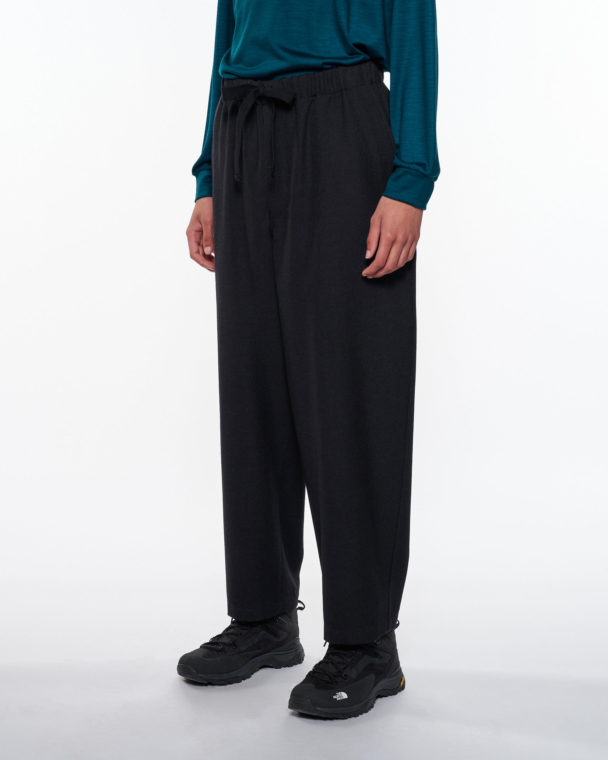 ウールサージ ワッシャータンブラー / コクーンワイドイージーパンツ, Chambray Black