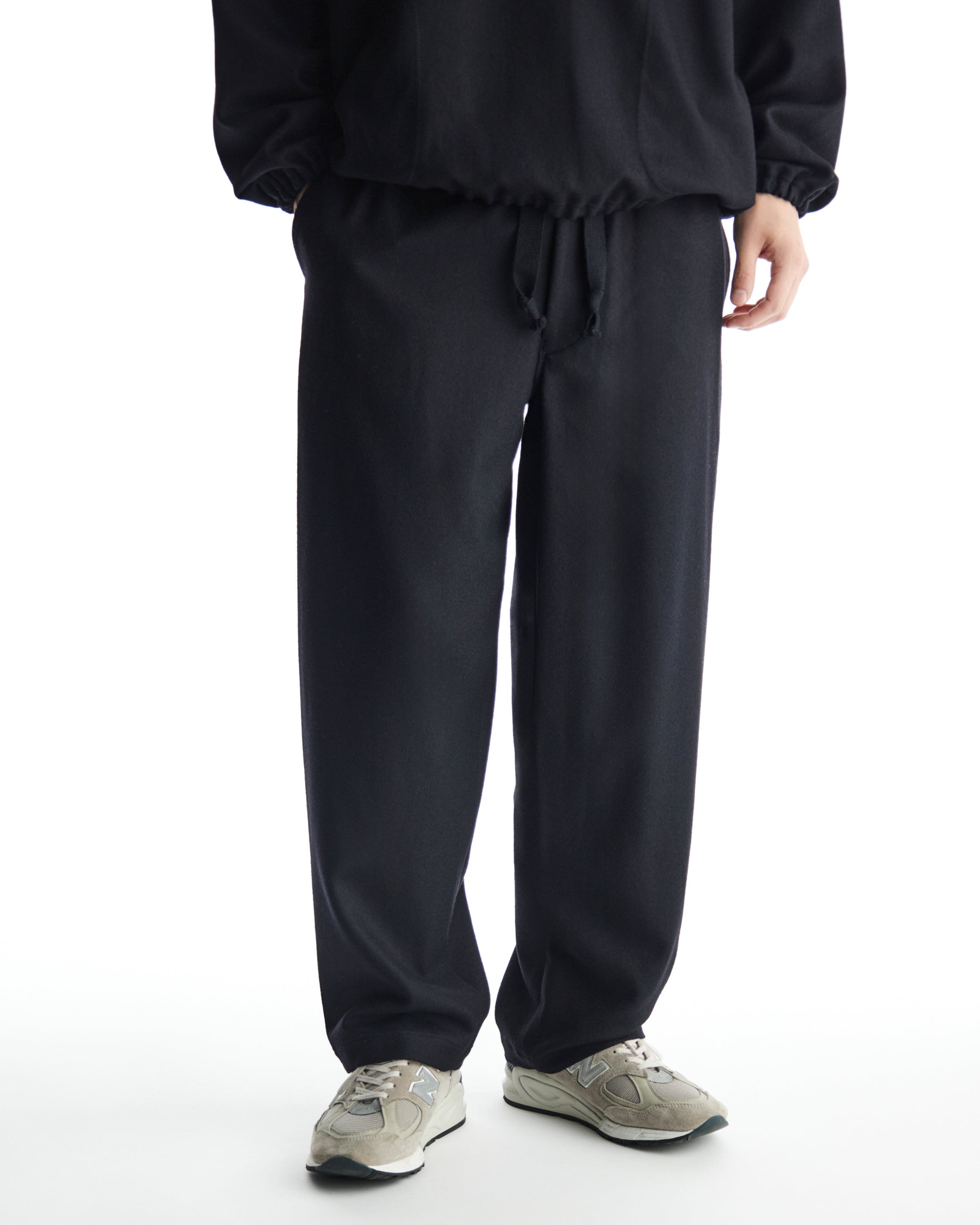 2/32 WOOL SOFT FLANNEL COCOON WIDE EASY PANTS, Dark Navy