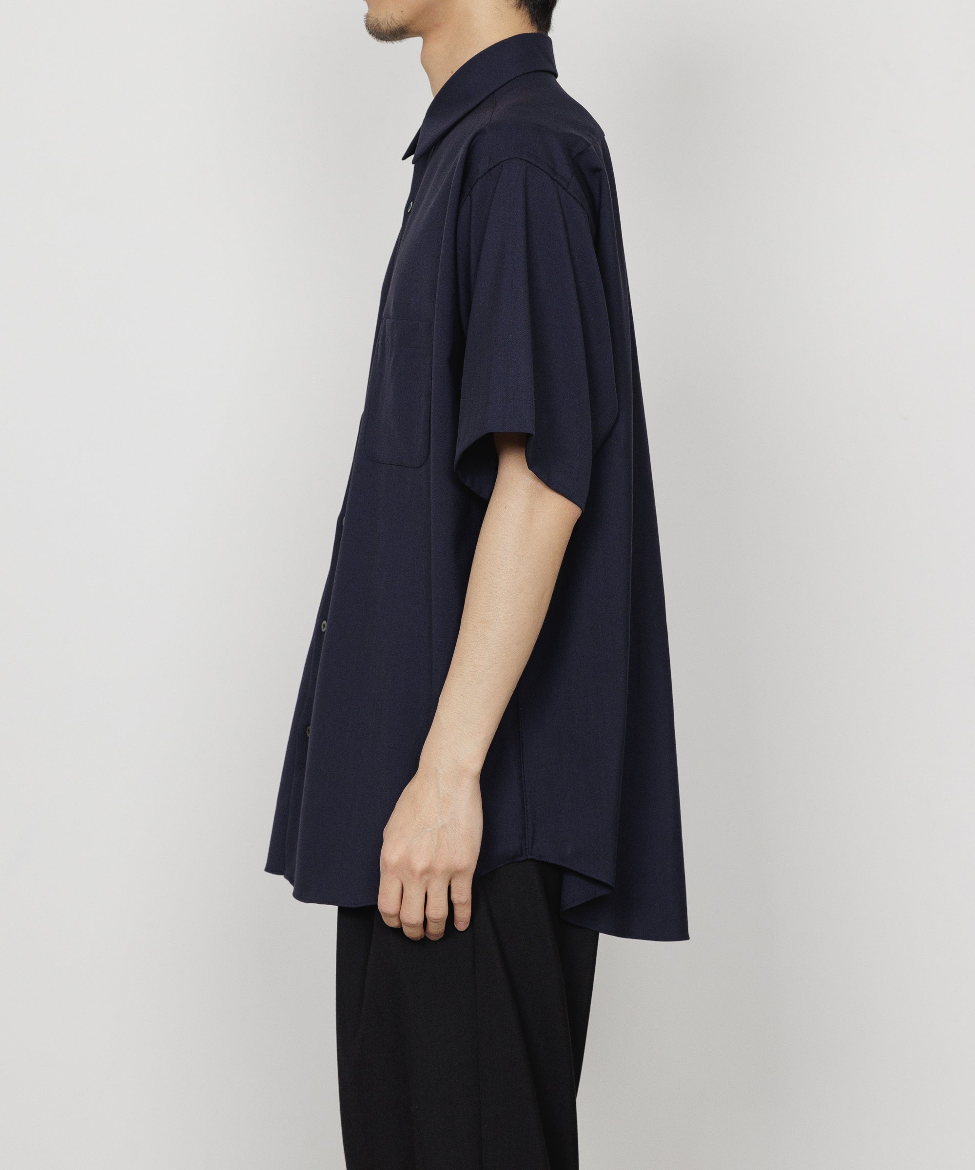 オーガニックウール 2/80 トロピカル / コンフォートフィットS/Sシャツ, Navy