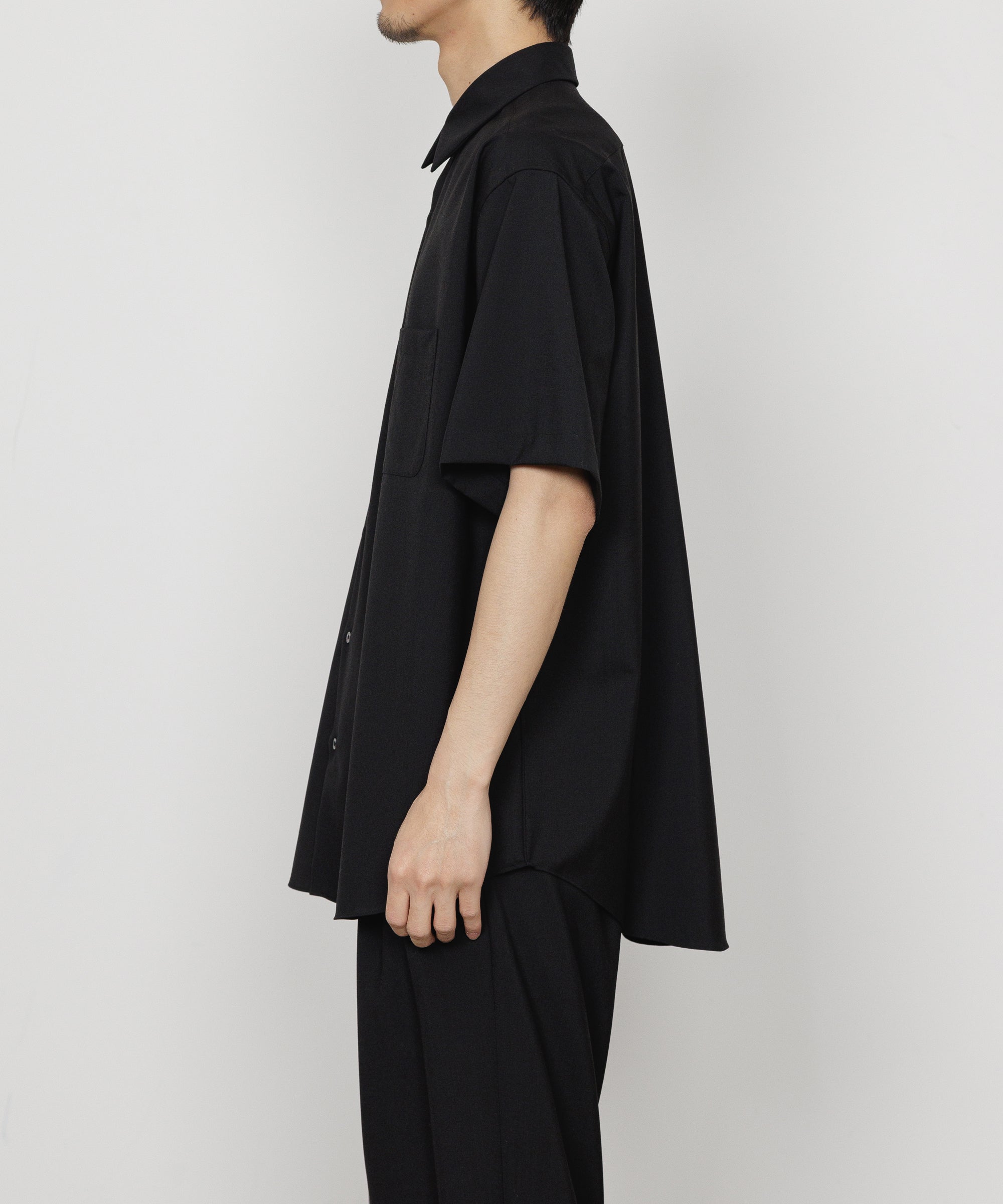 オーガニックウール 2/80 トロピカル / コンフォートフィットS/Sシャツ, Black