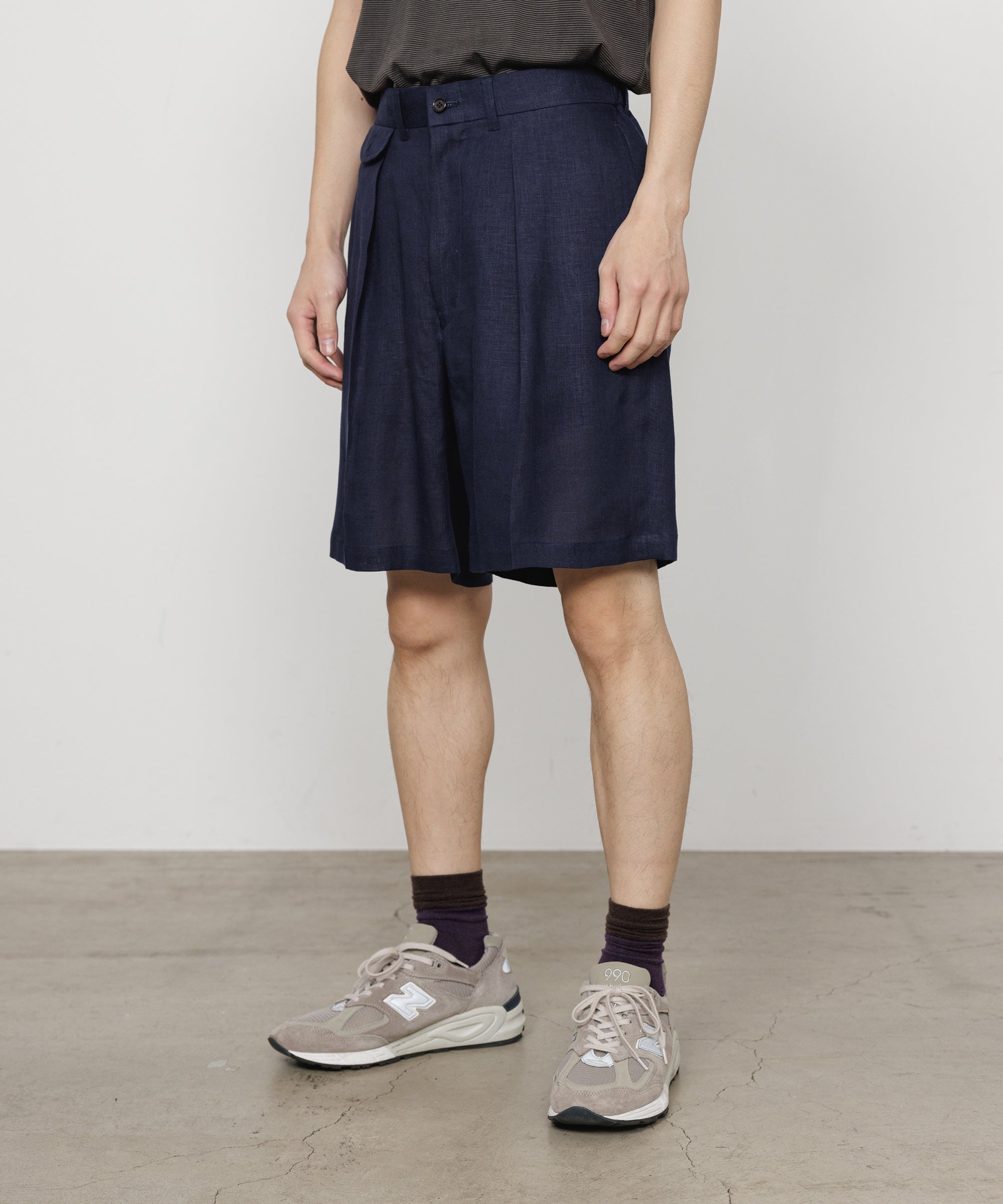 HEMP SHIRTING CLASSIC FIT SHORTS, Navy