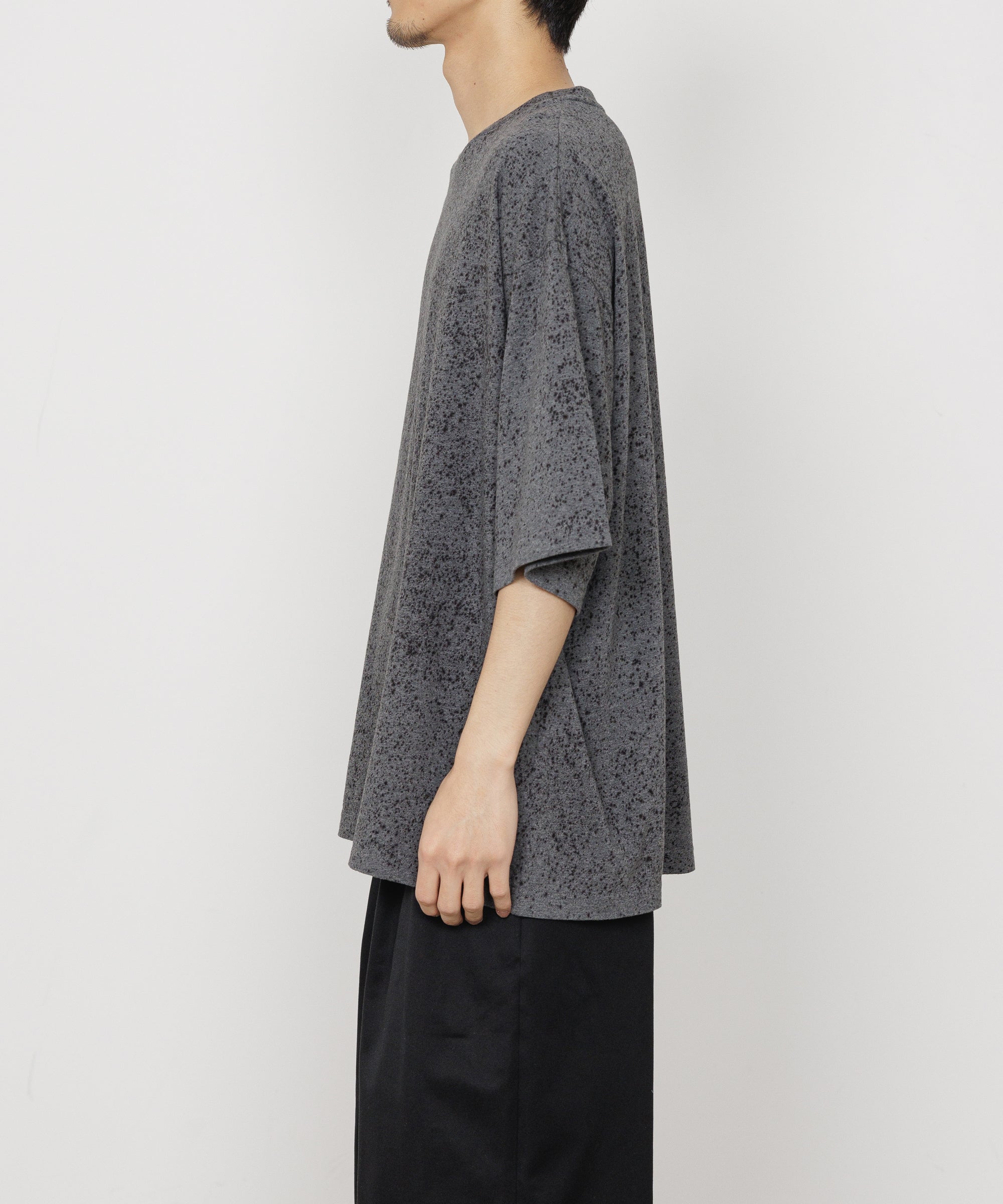 30/1 ORGANIC COTTON KNIT LOOSE FIT SPLASH TEE, Top Charcoal