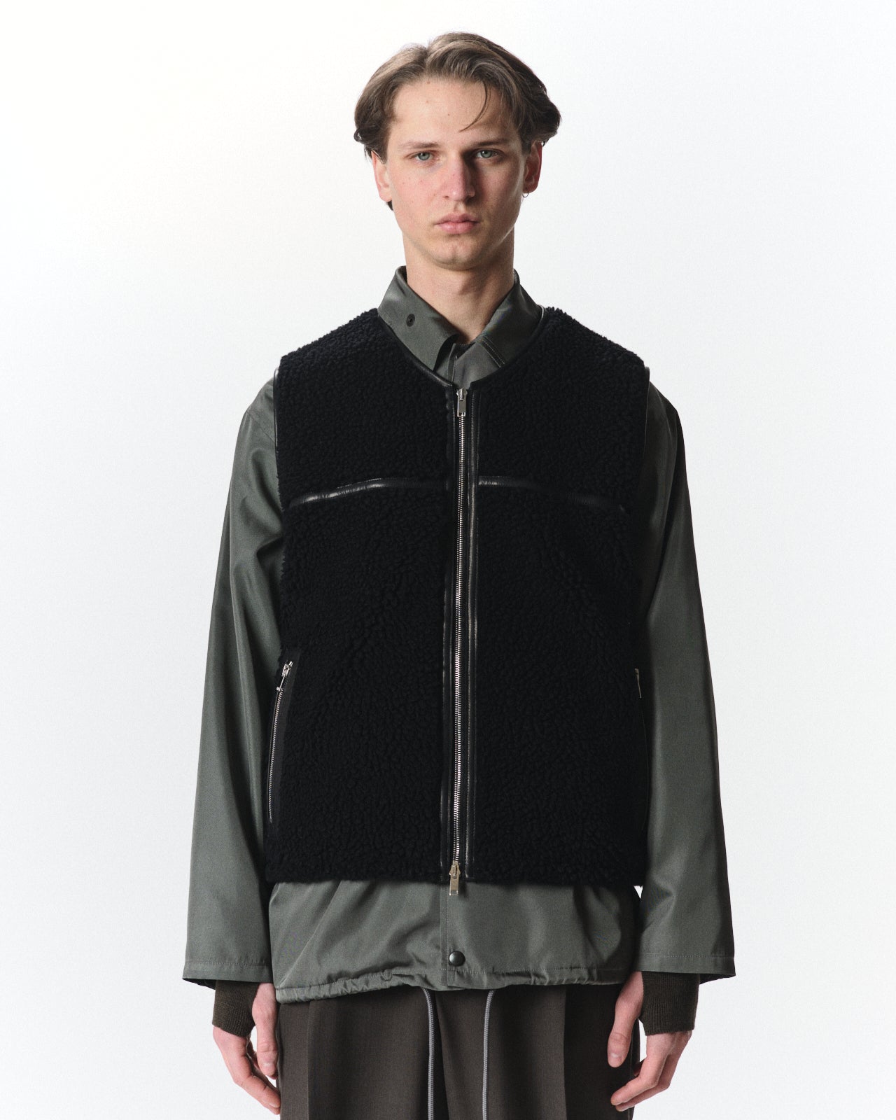 Rocky Merino Sheep Boa / Retro Vest, Black