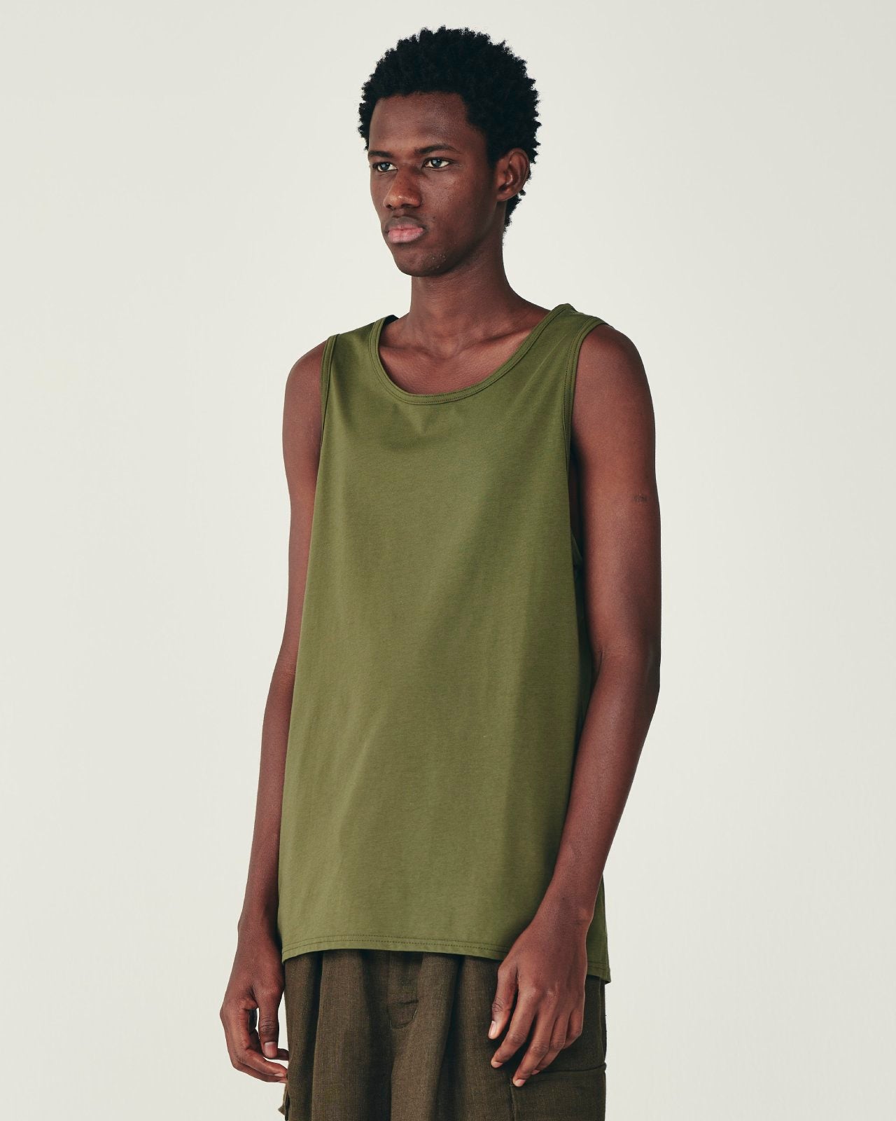 オーガニックコットン72/2強燃天竺 / タンクトップ, Olive – MARKAWARE