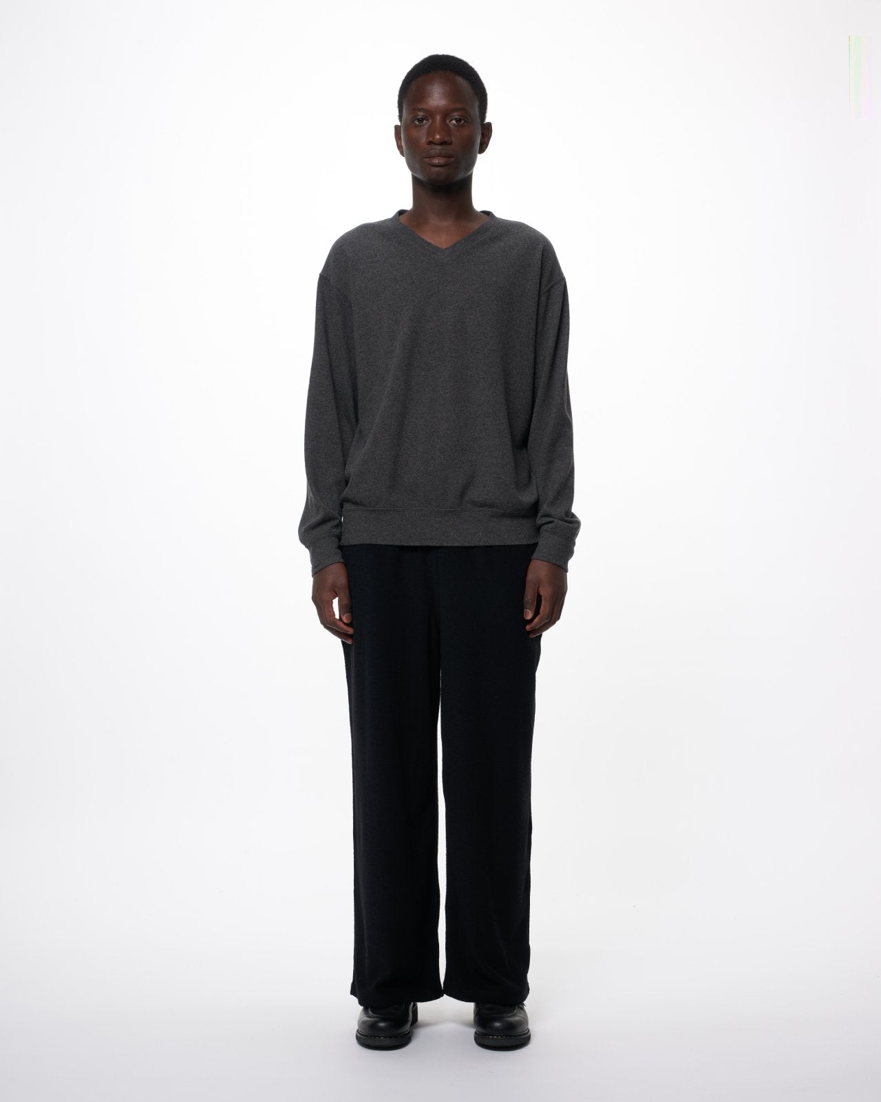 Super 140s Washable Wool Pile Knit / Wide Cylinder Fit Easy Pants, Black
