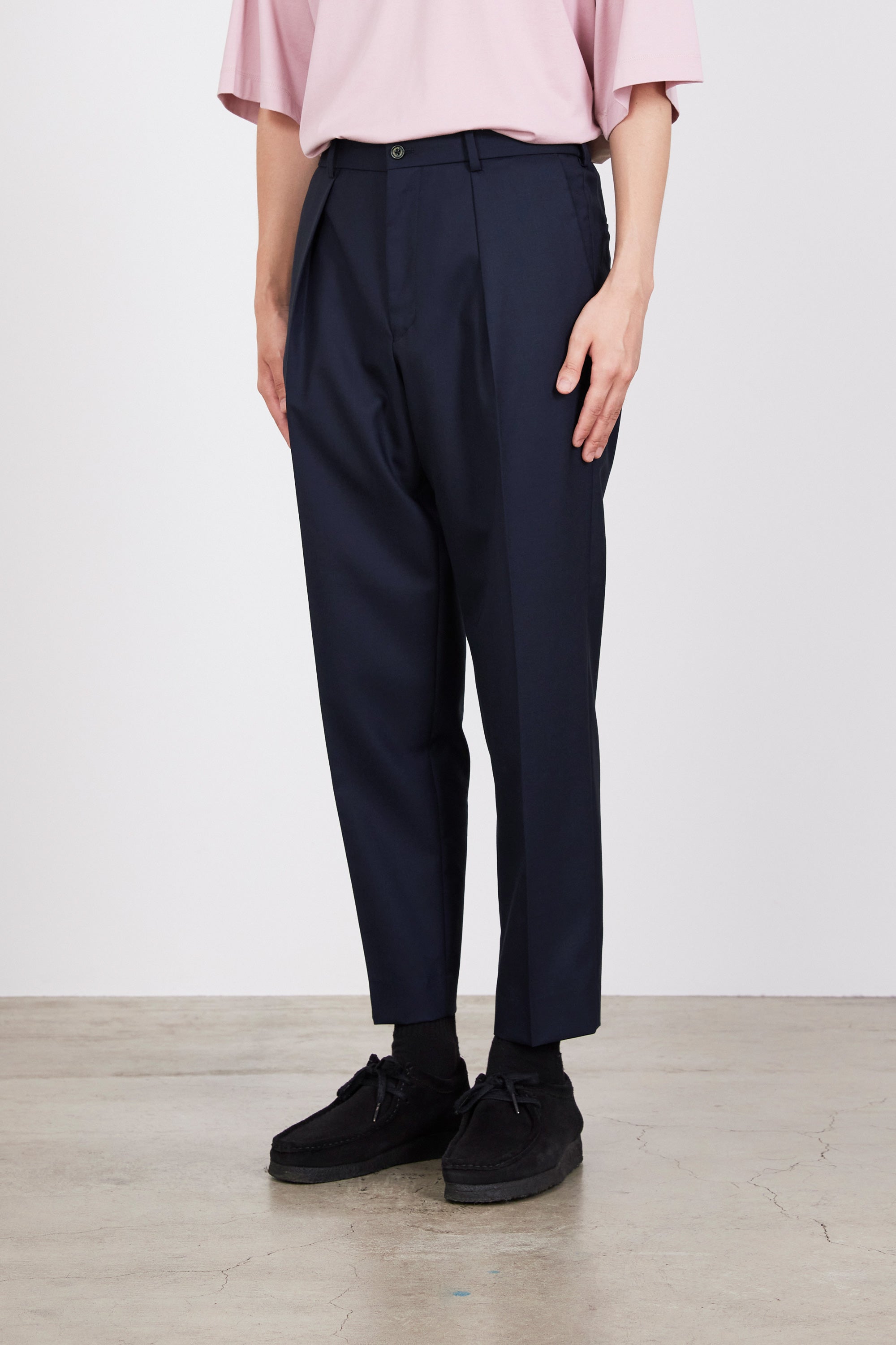 ORGANIC WOOL TROPICAL PEGTOP TROUSERS, Navy