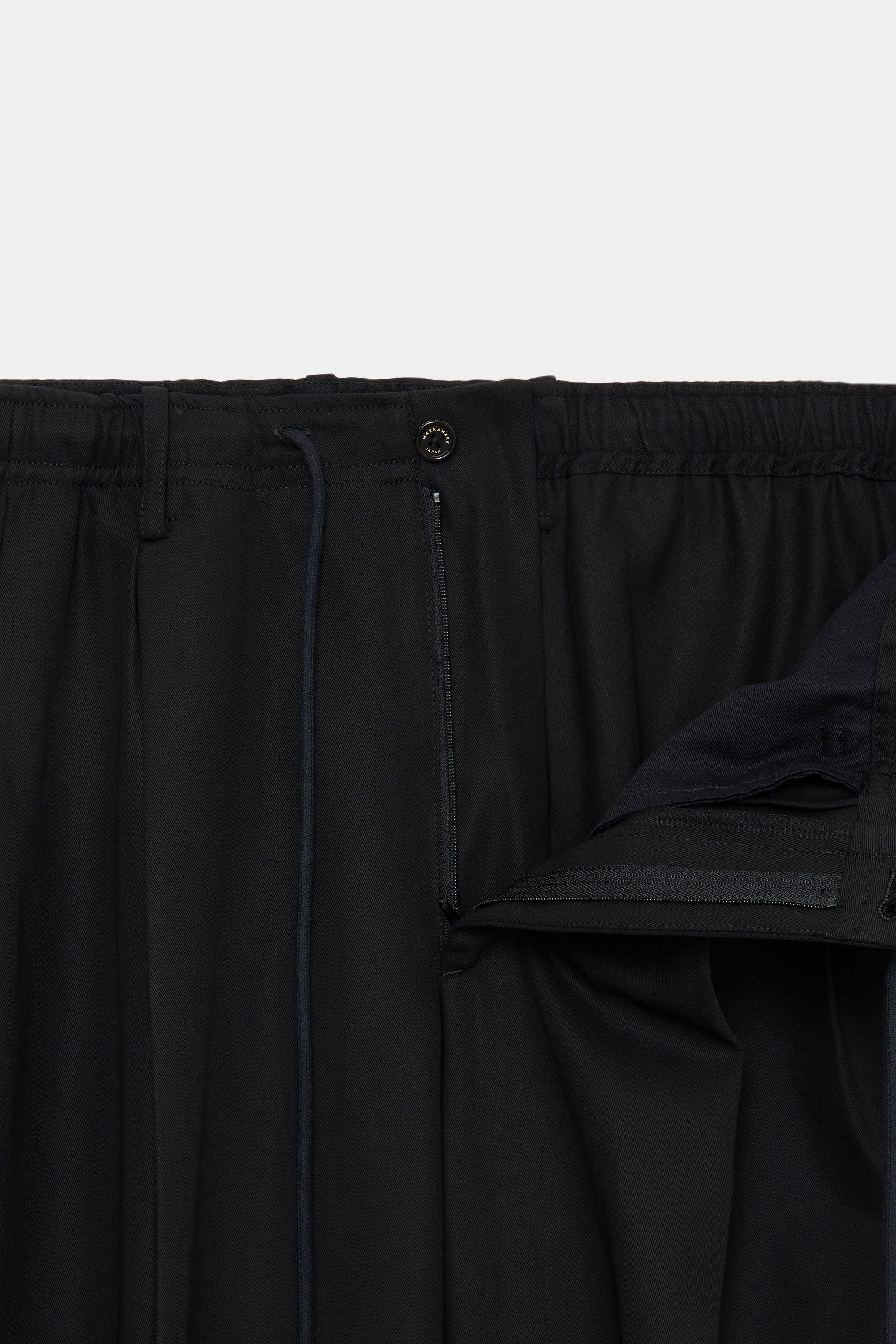 DRY VOILE TWILL DOUBLE PLEATED EASY TROUSERS, Black