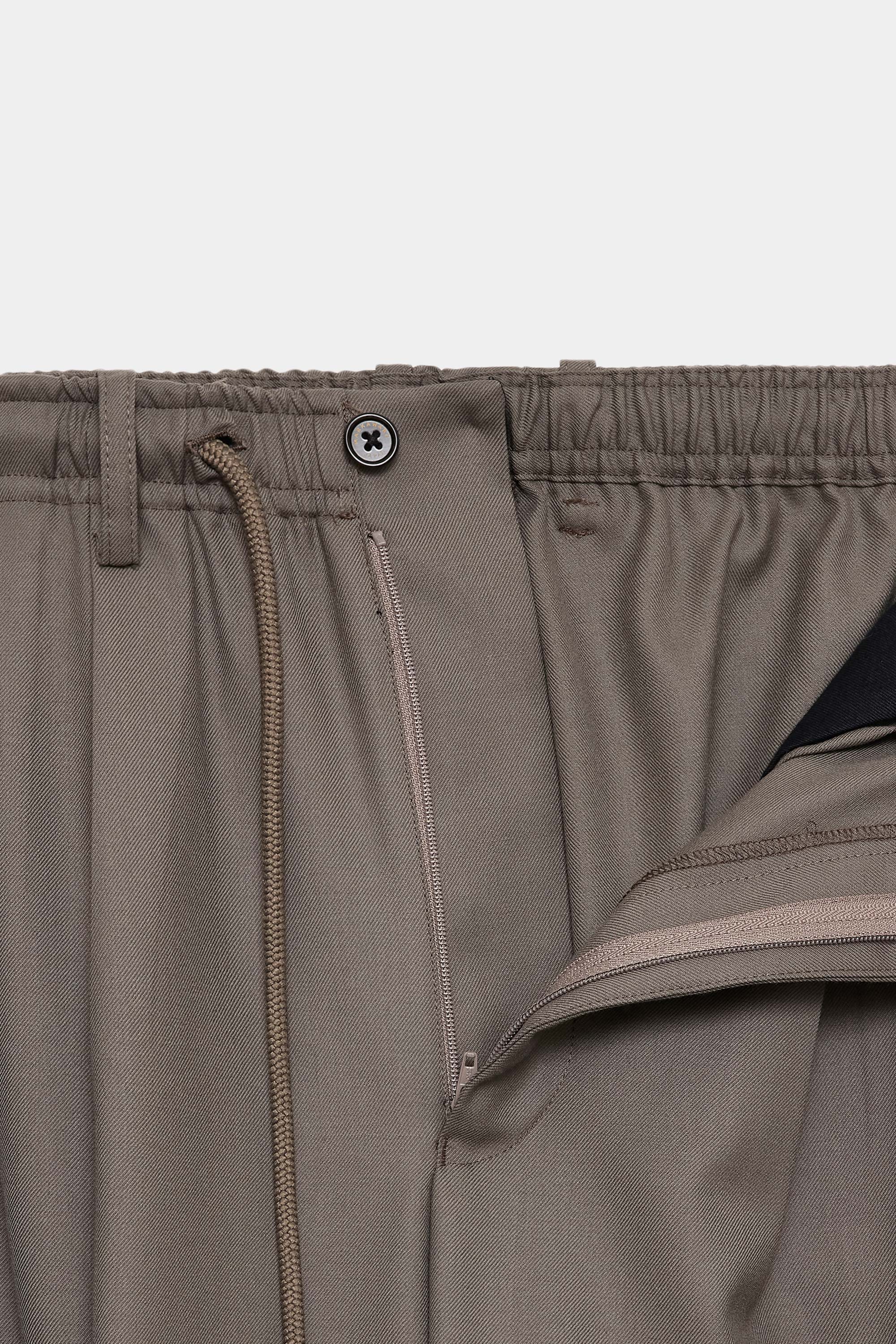 2/72 ORGANIC WOOL SERGE TRIPLE PLEATED EASY TROUSERS, Graige