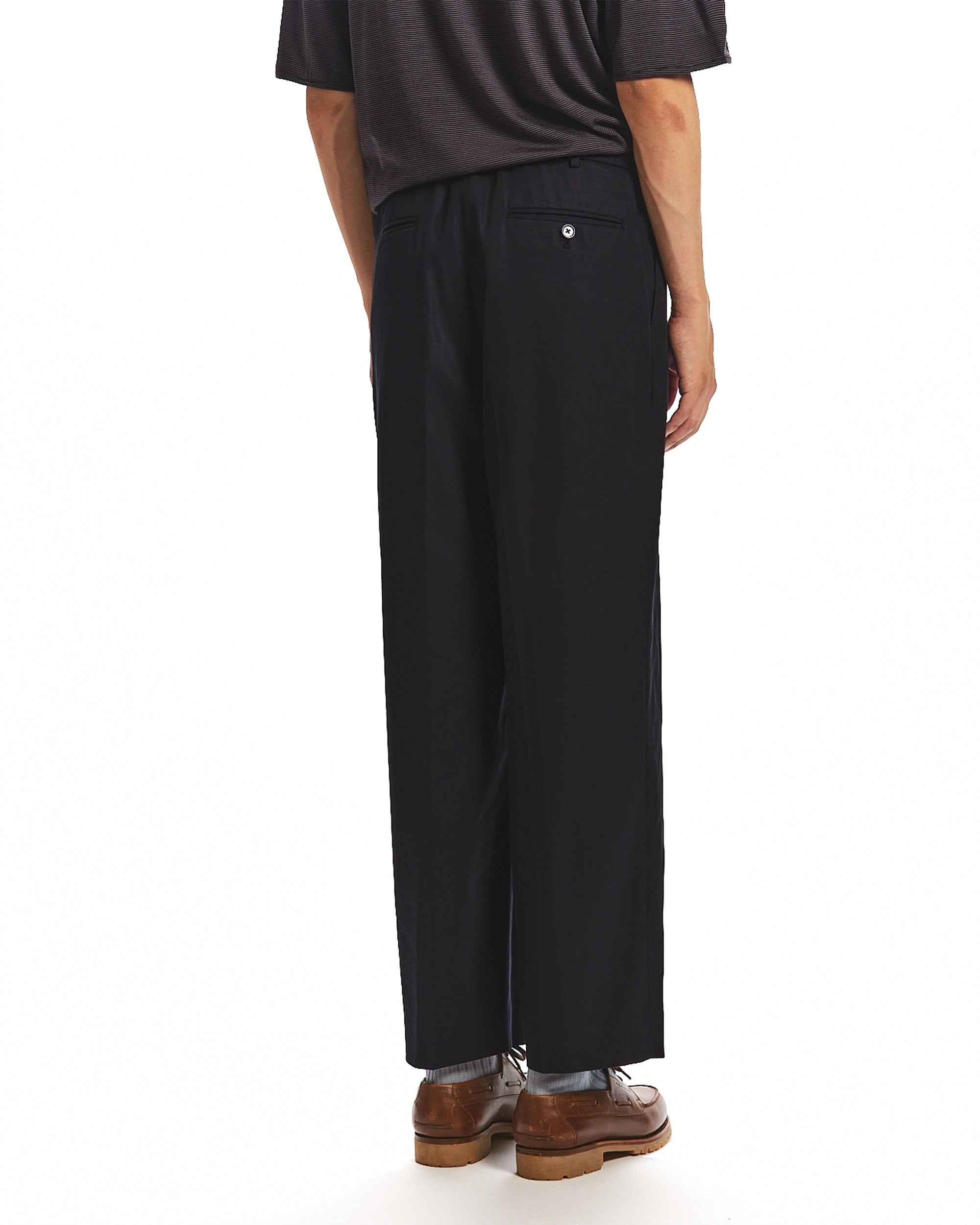 ORGANIC COTTON VOILE YARN TWILL CLASSIC FIT DOUBLE PLEATED TROUSERS, Black