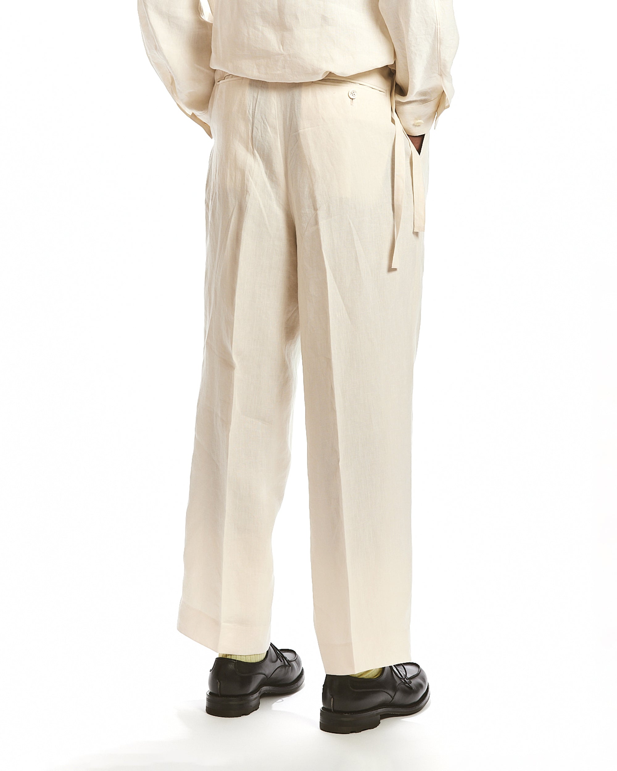 80/1 HEMP TYPEWRITER-CLOTH CLASSIC FIT DOUBLE PLEATED TROUSERS, Ivory