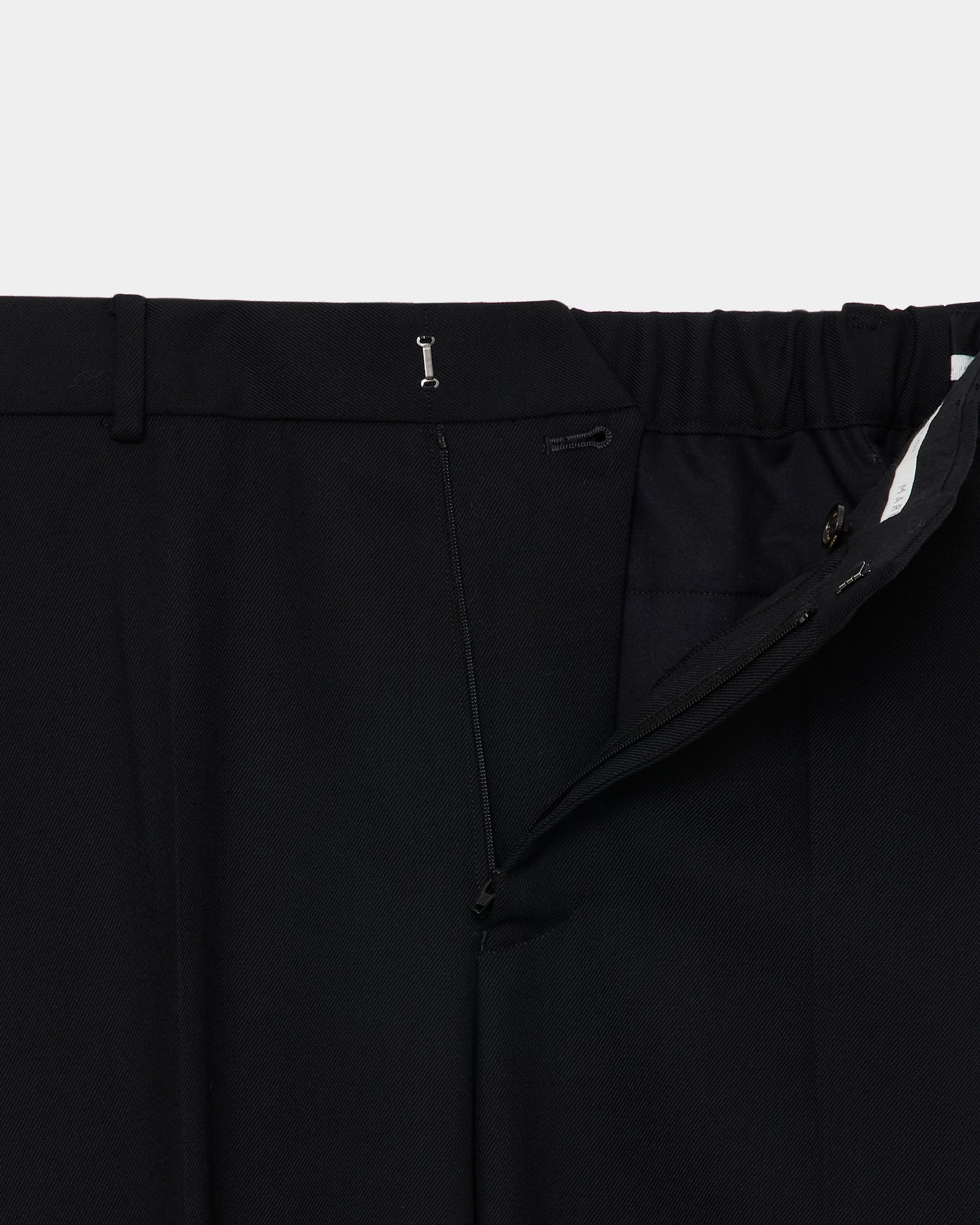 3/60 オーガニックウールサバイバルクロス® / フラットテーパードトラウザーズ, Black