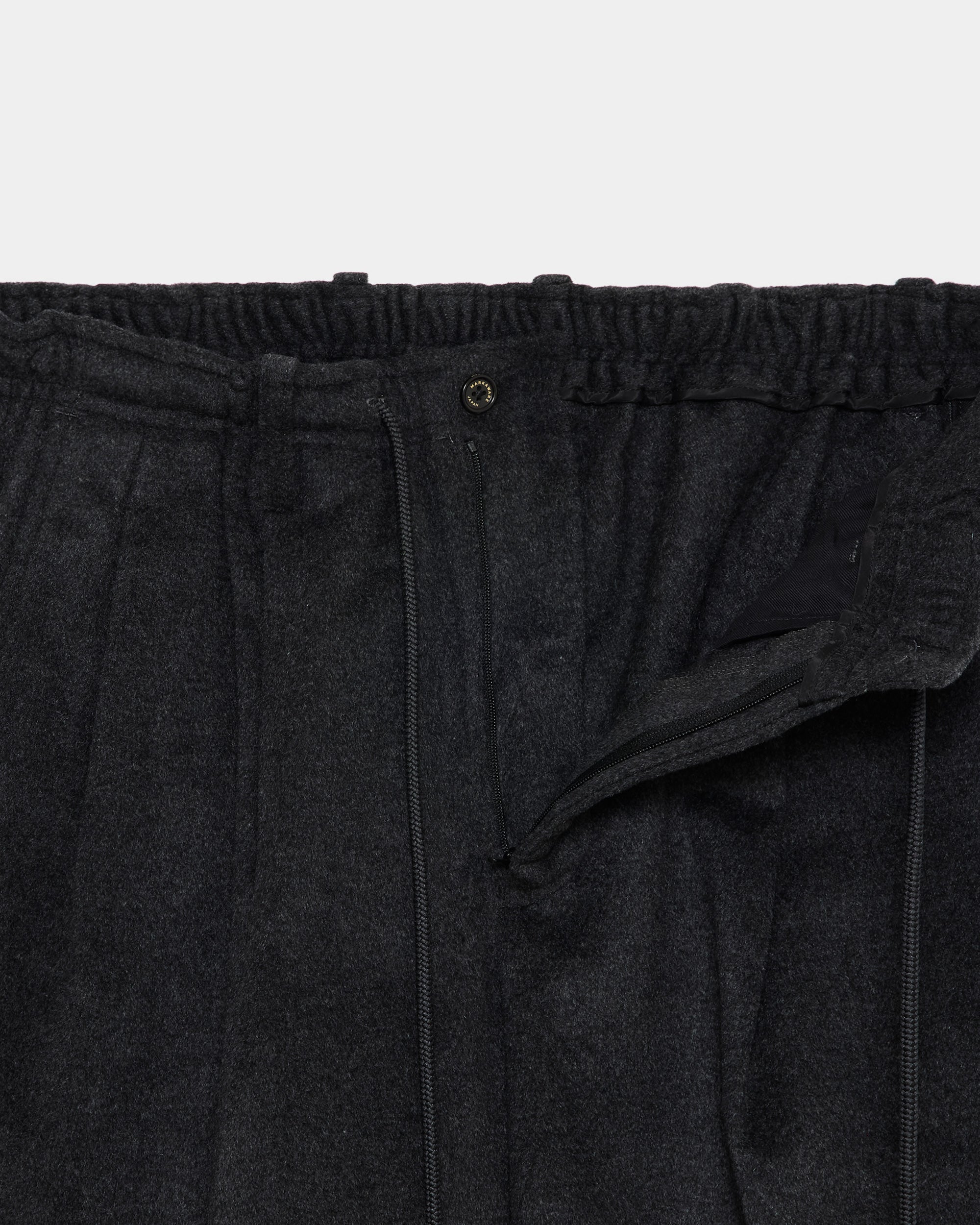 【PARKING別注】 カシミヤフランネル / ダブルプリーテッドイージートラウザーズ, Charcoal