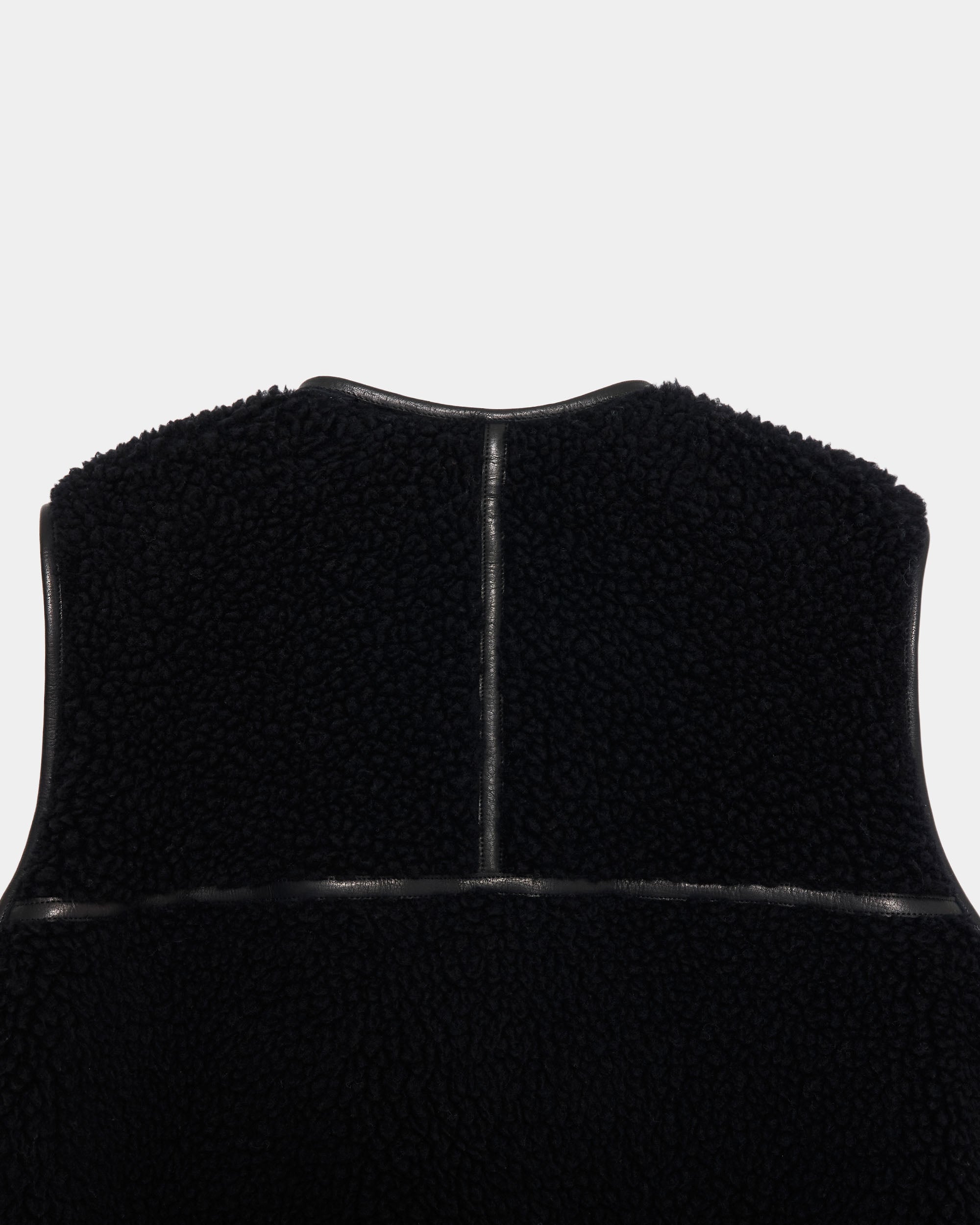 Rocky Merino Sheep Boa / Retro Vest, Black