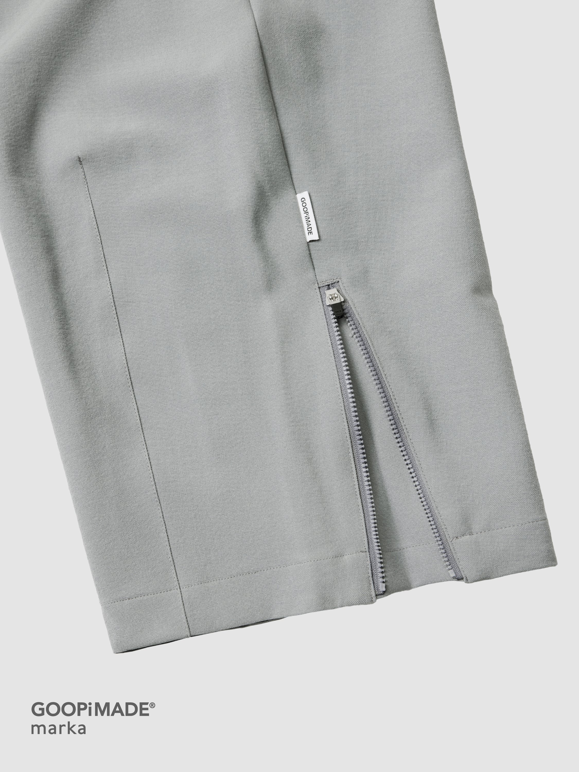 【GOOPiMADE x marka】 V / Forces Utility Zip Trousers, Gray