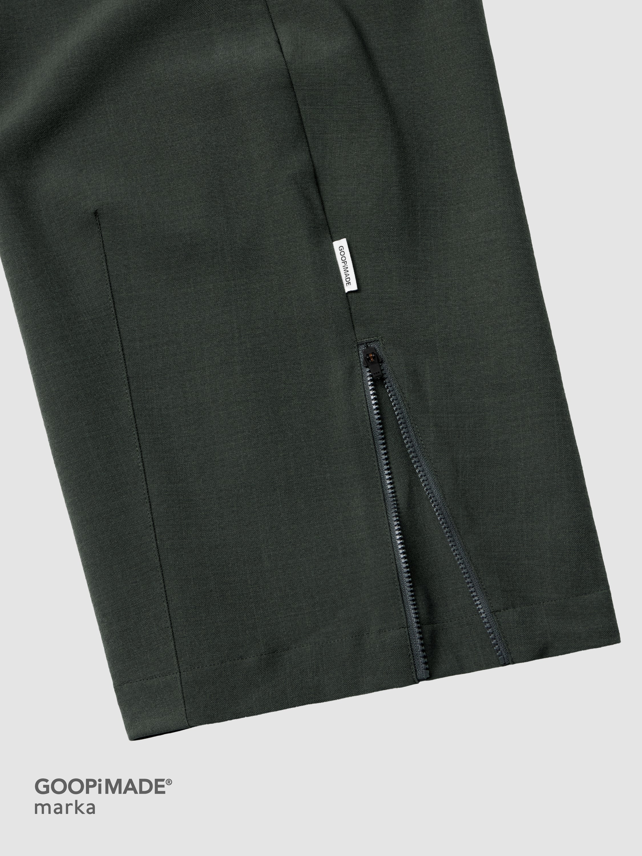 【GOOPiMADE x marka】 V / Forces Utility Zip Trousers, Moss