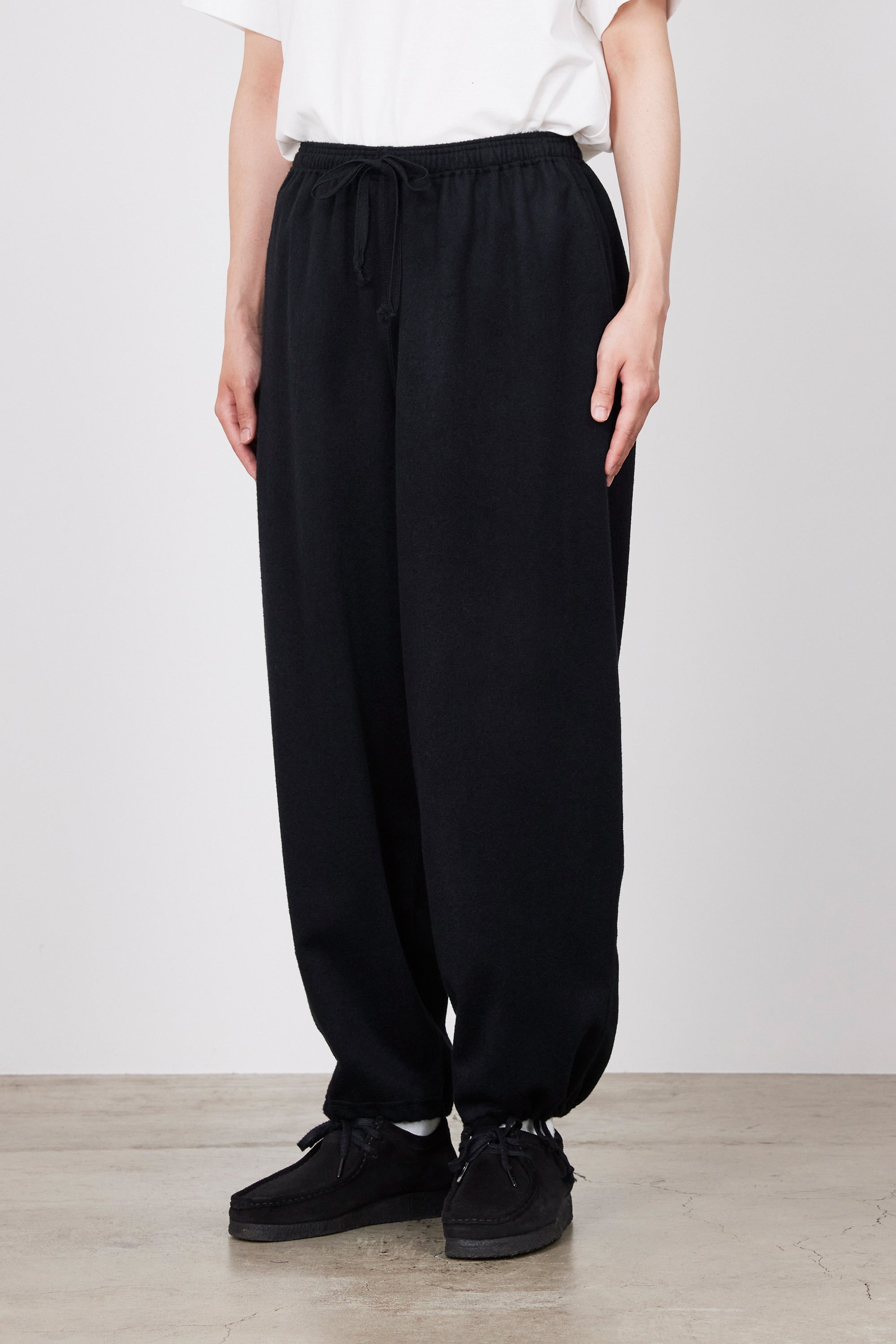 WOOL SILK BEAVER WIDE FIT EASY PANTS, Black