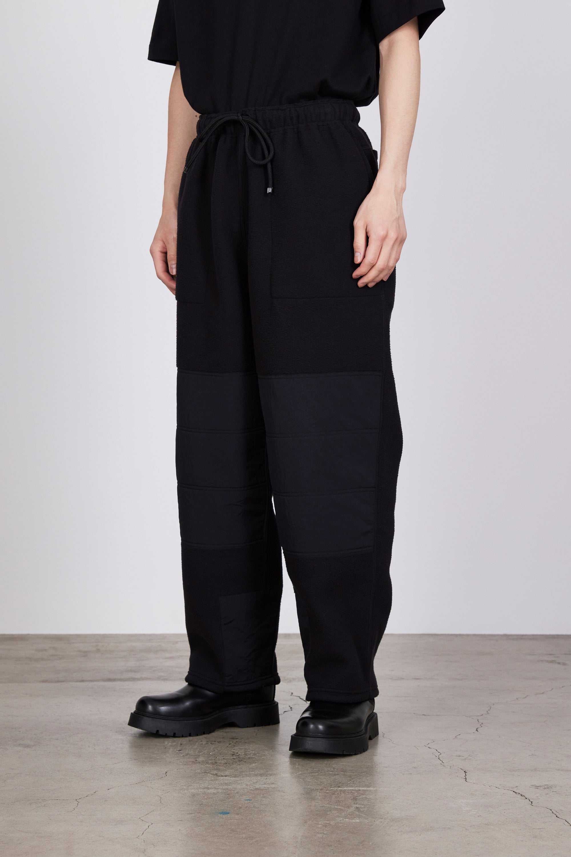 RECYCLE POLYESTER FREECE FREECE PANTS, Black