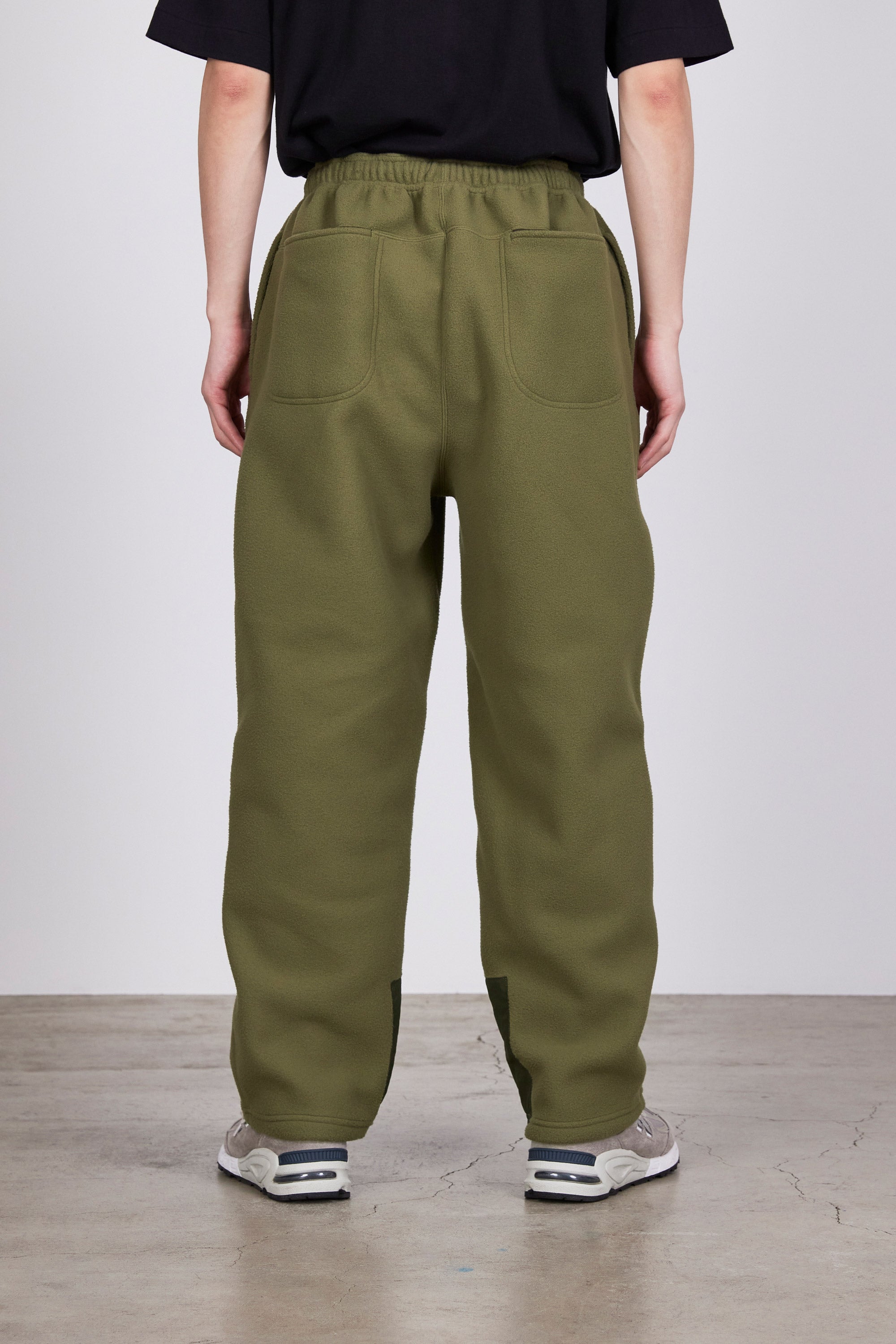 RECYCLE POLYESTER FREECE FREECE PANTS, Olive