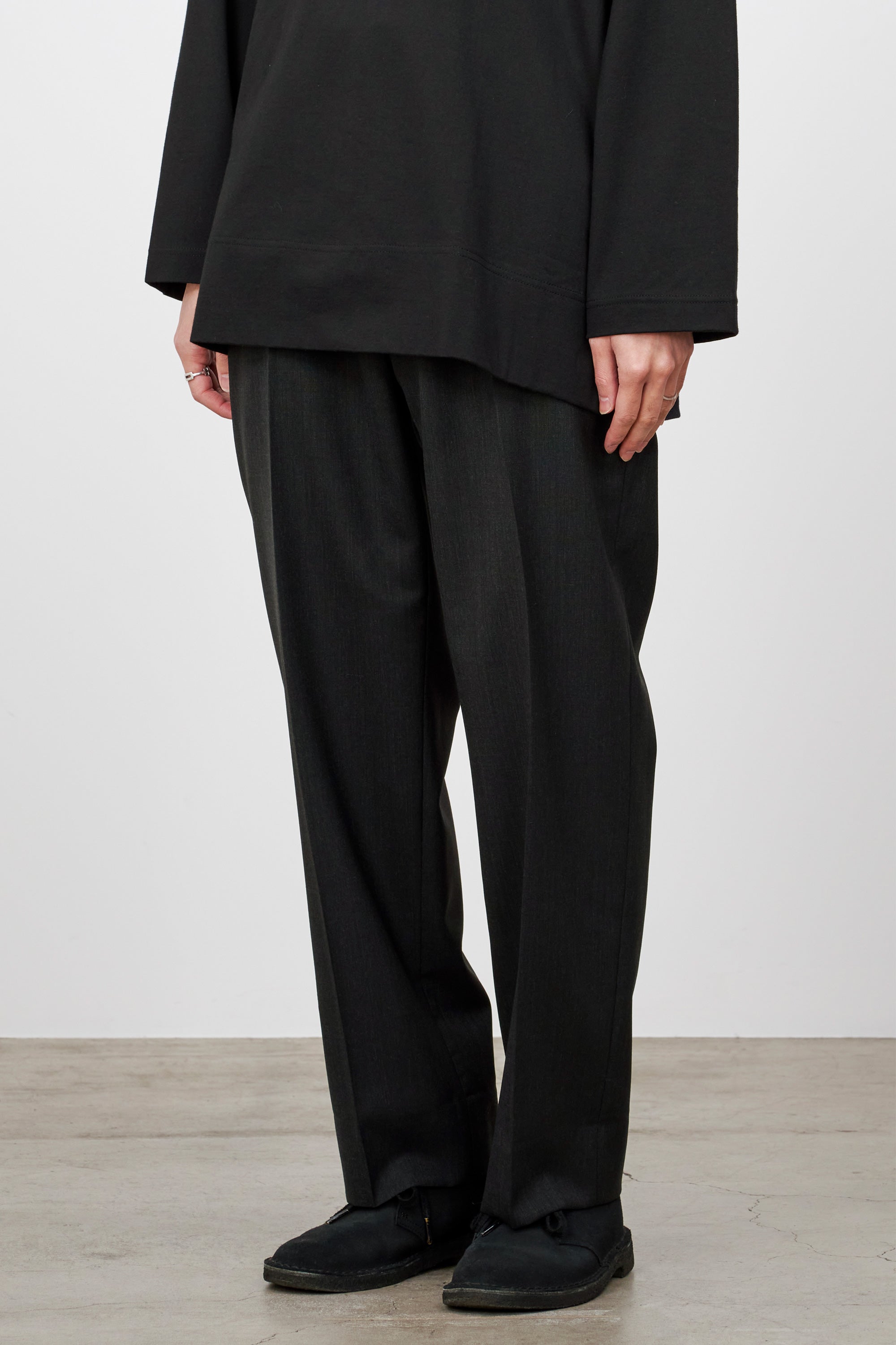 MARKAWARE FLAT FRONT TROUSERS - スラックス