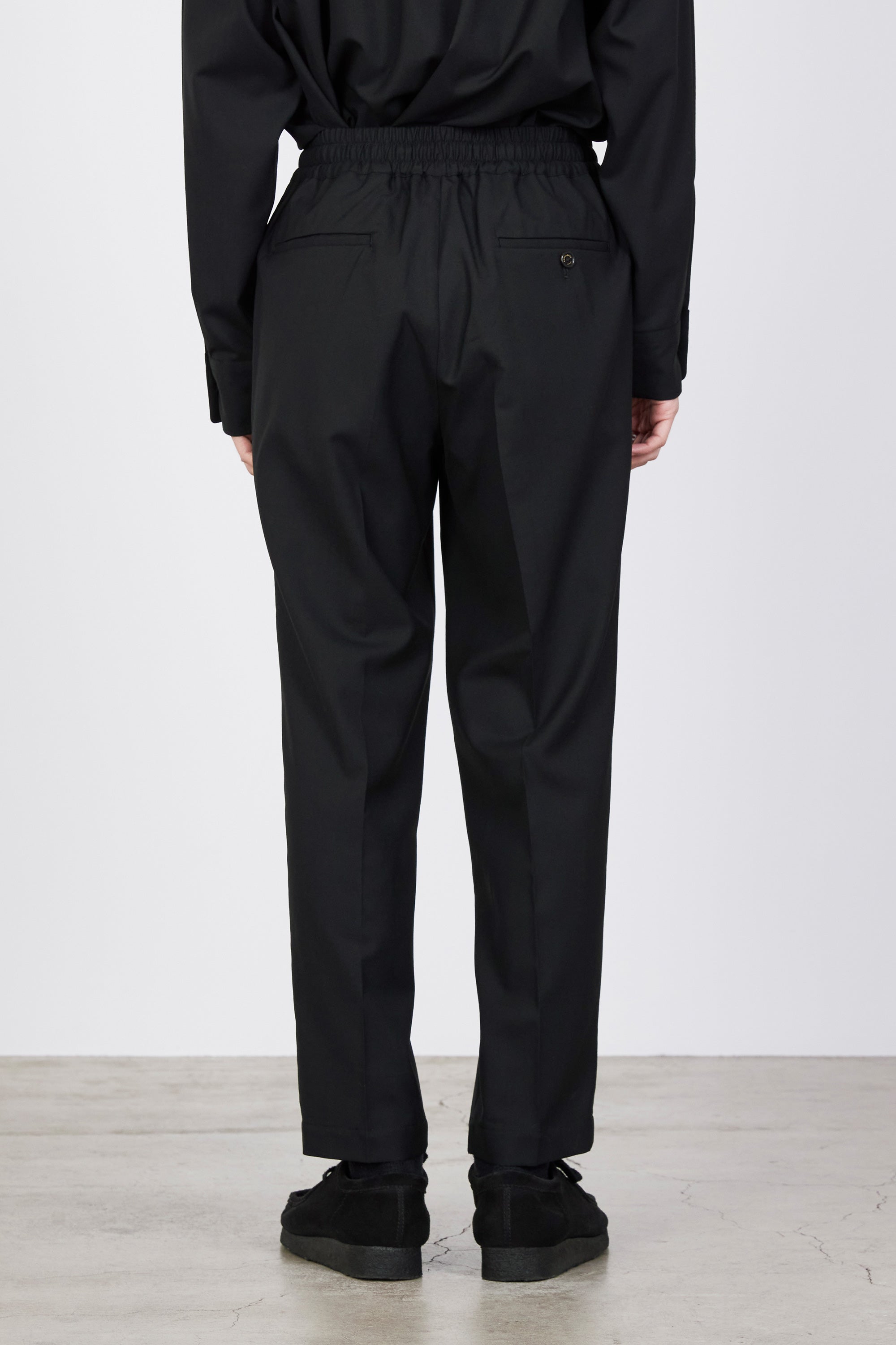 SUPER 120'S WOOL TROPICAL PEGTOP EASY PANTS, Black